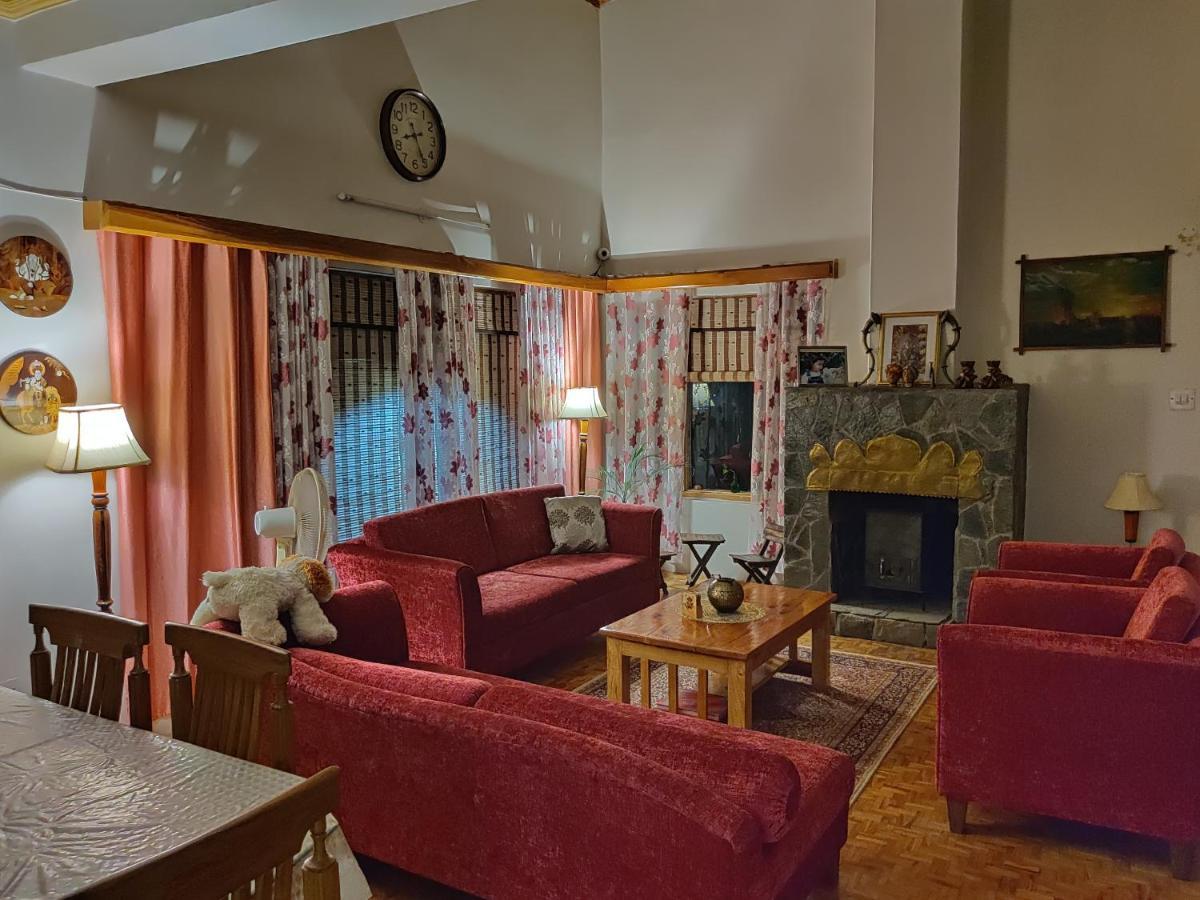 Aashirwad Homestay Кулу Екстер'єр фото