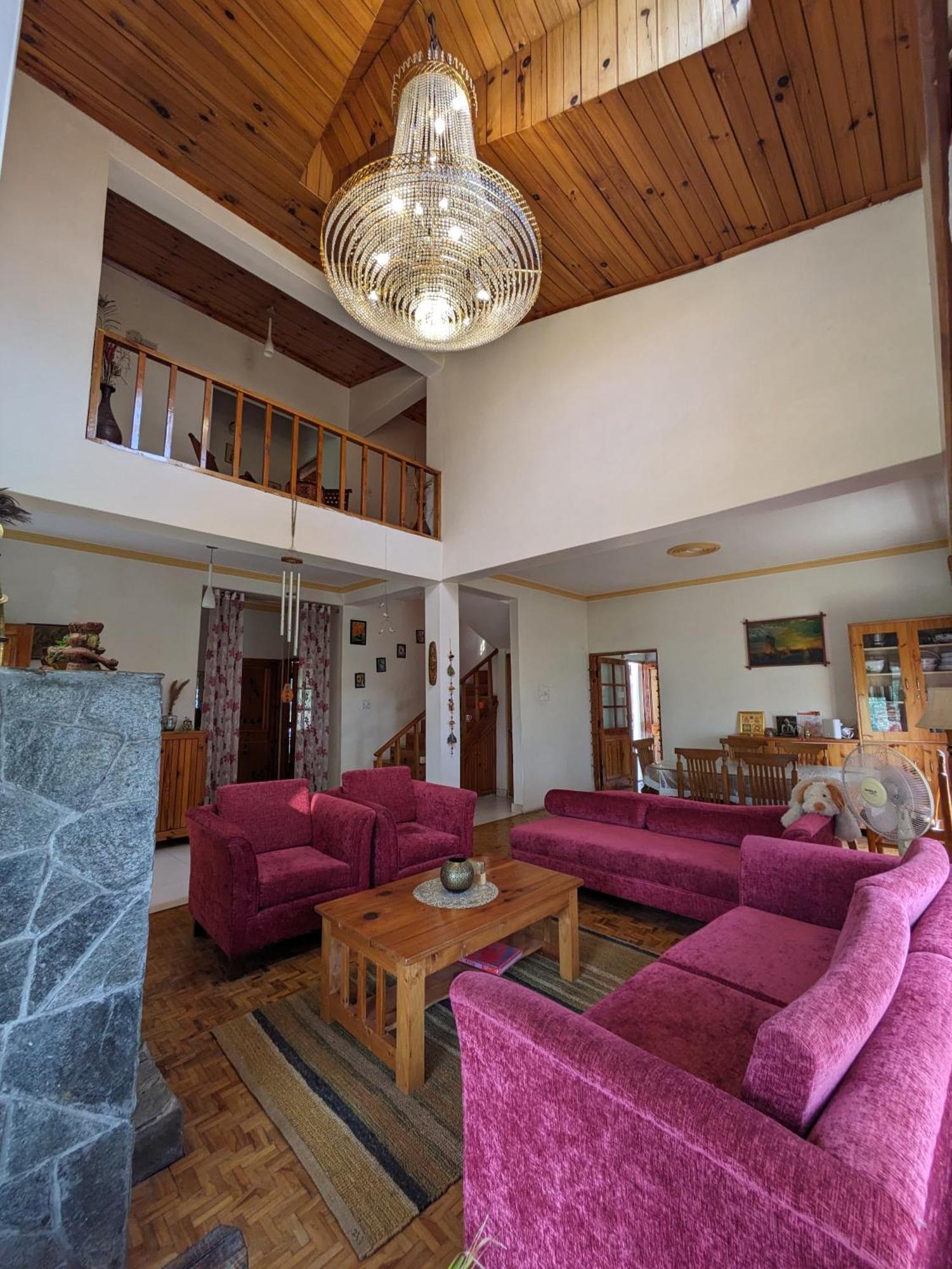 Aashirwad Homestay Кулу Екстер'єр фото