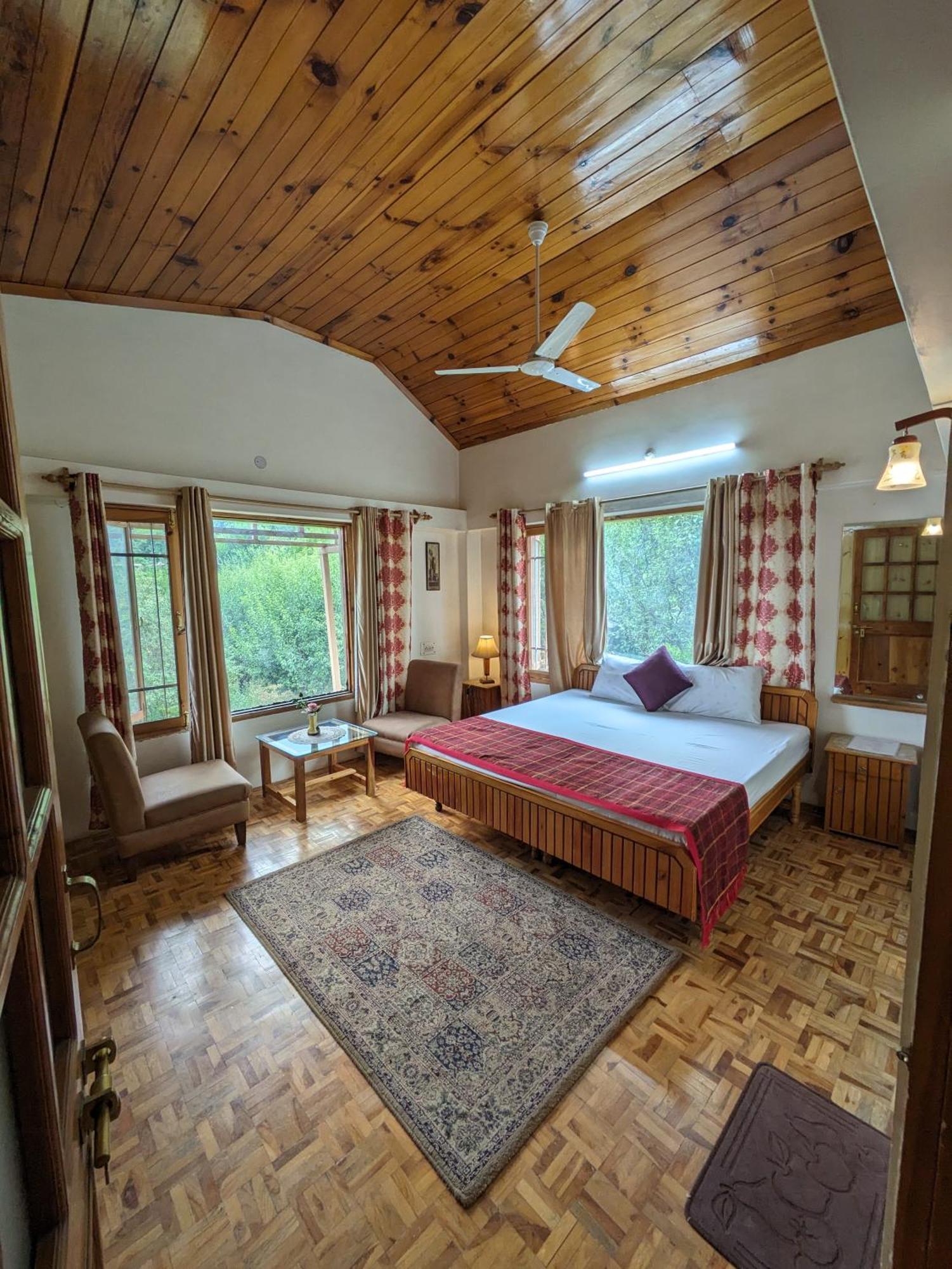 Aashirwad Homestay Кулу Номер фото